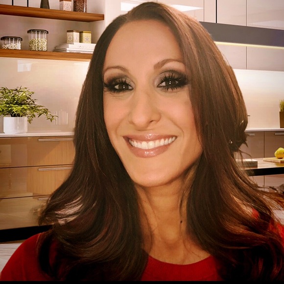 Meet your Posher, Nancy - Picture 4 of 7